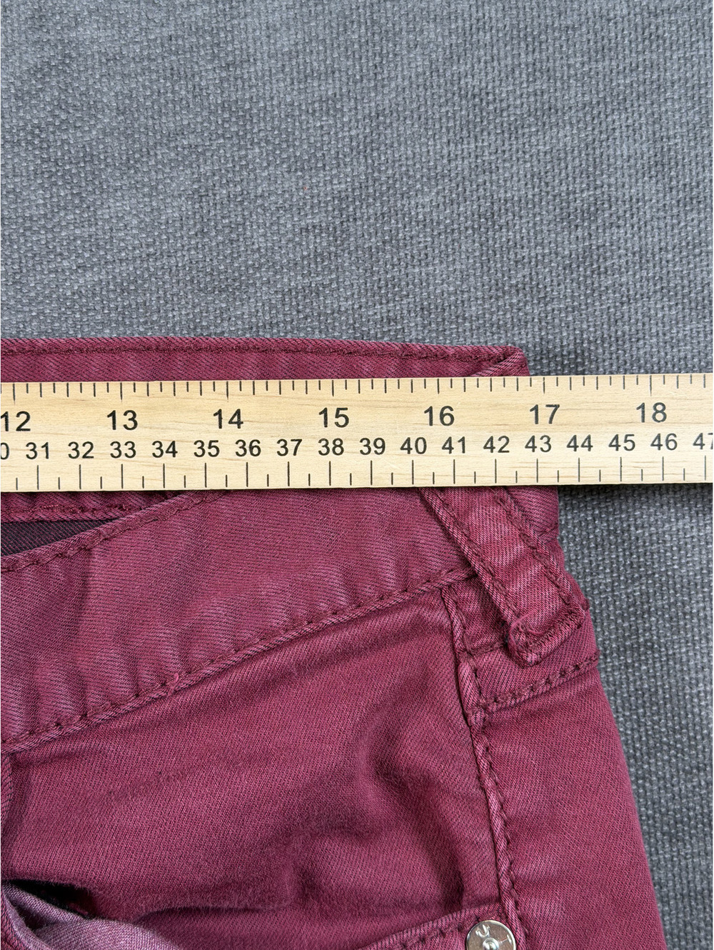 True Religion Burgundy Jeans Size 32 - Picture 4 of 8